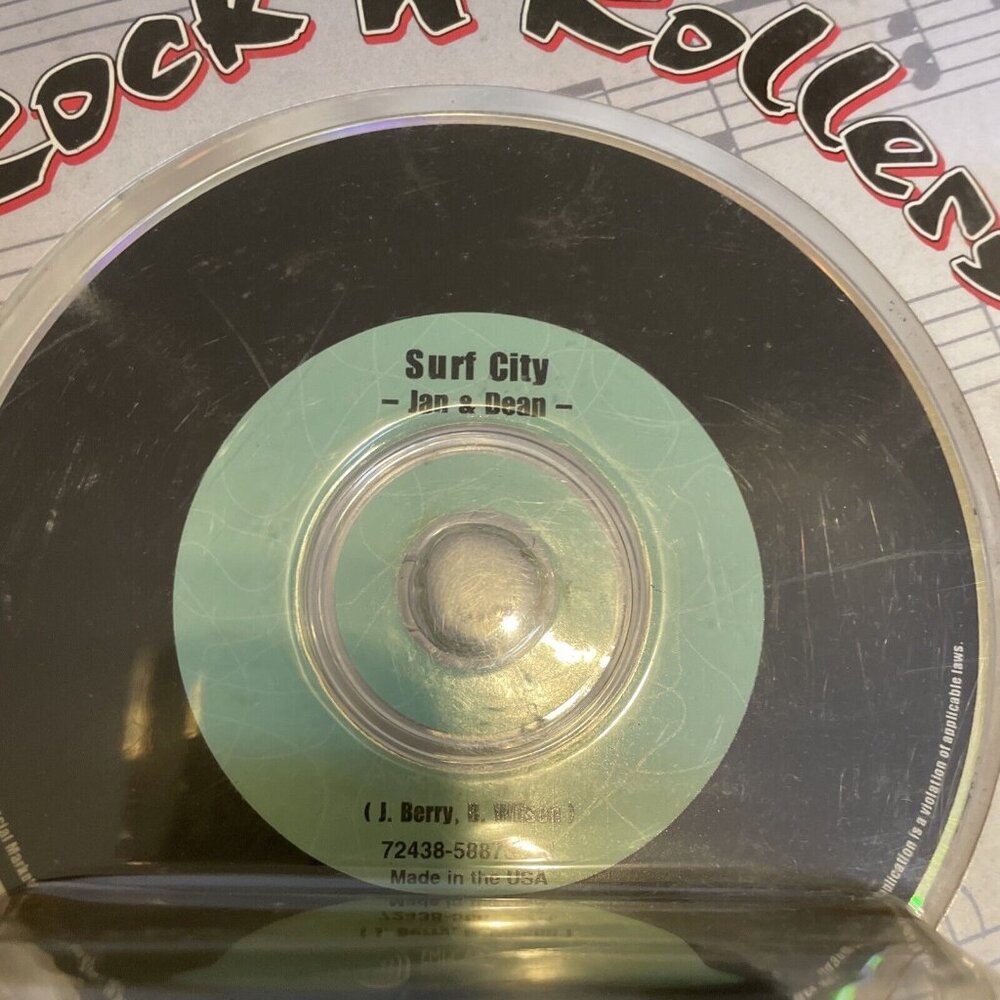Johnny Lightning Rock ‘n’ Rollers Woody with Jan and Dean Surf City CD NIB - Picture 5 of 9